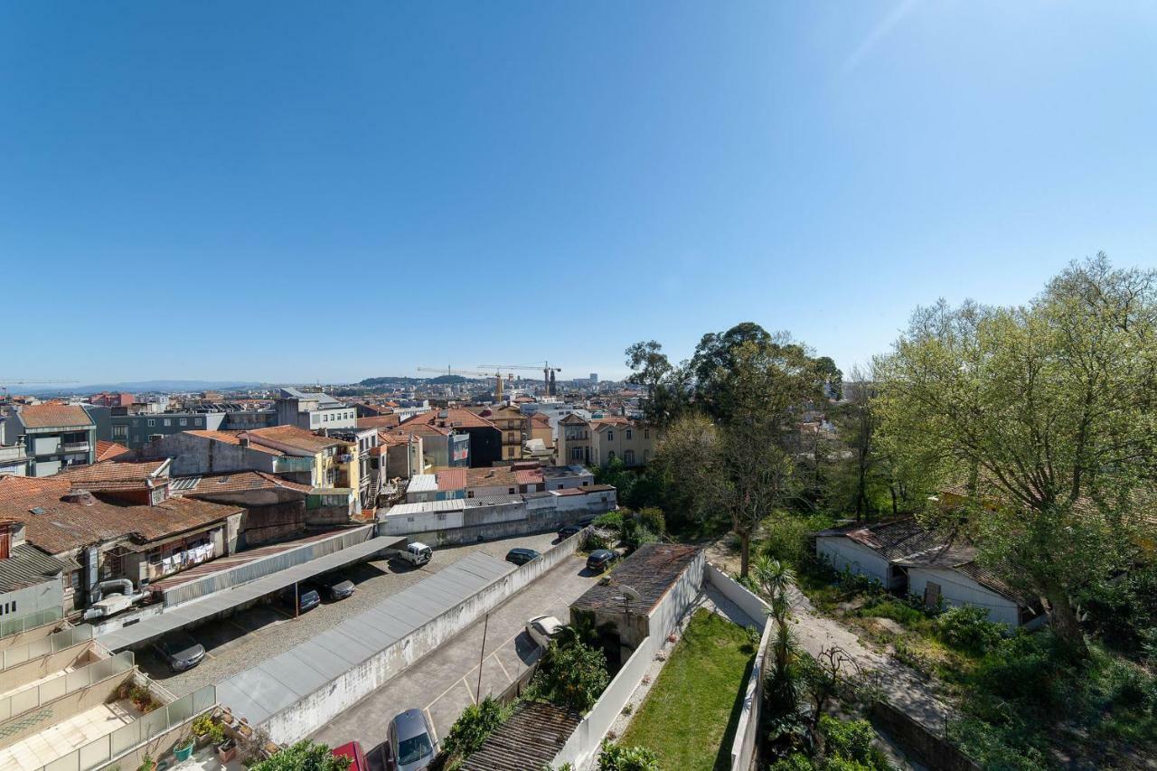 Sunny View To The Tower Apartment Porto Exterior photo